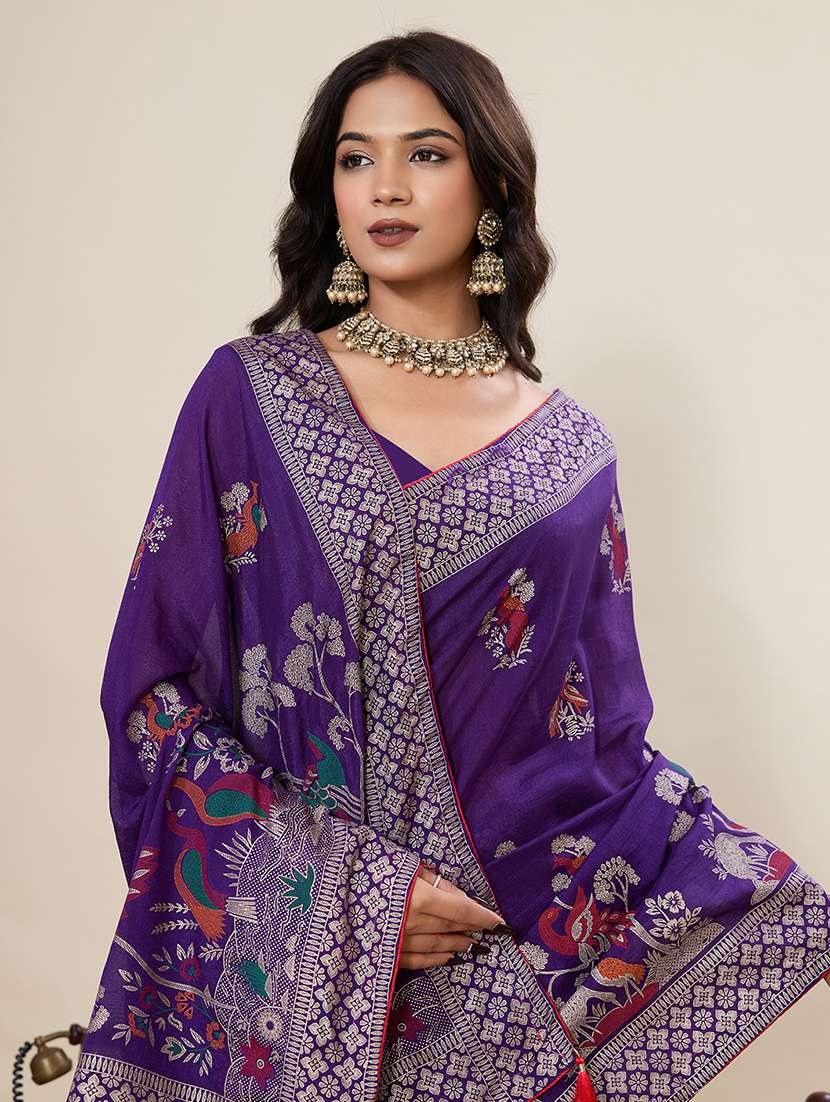 women printed casual wear saree with blouse - 22187836 -  Standard Image - 4
