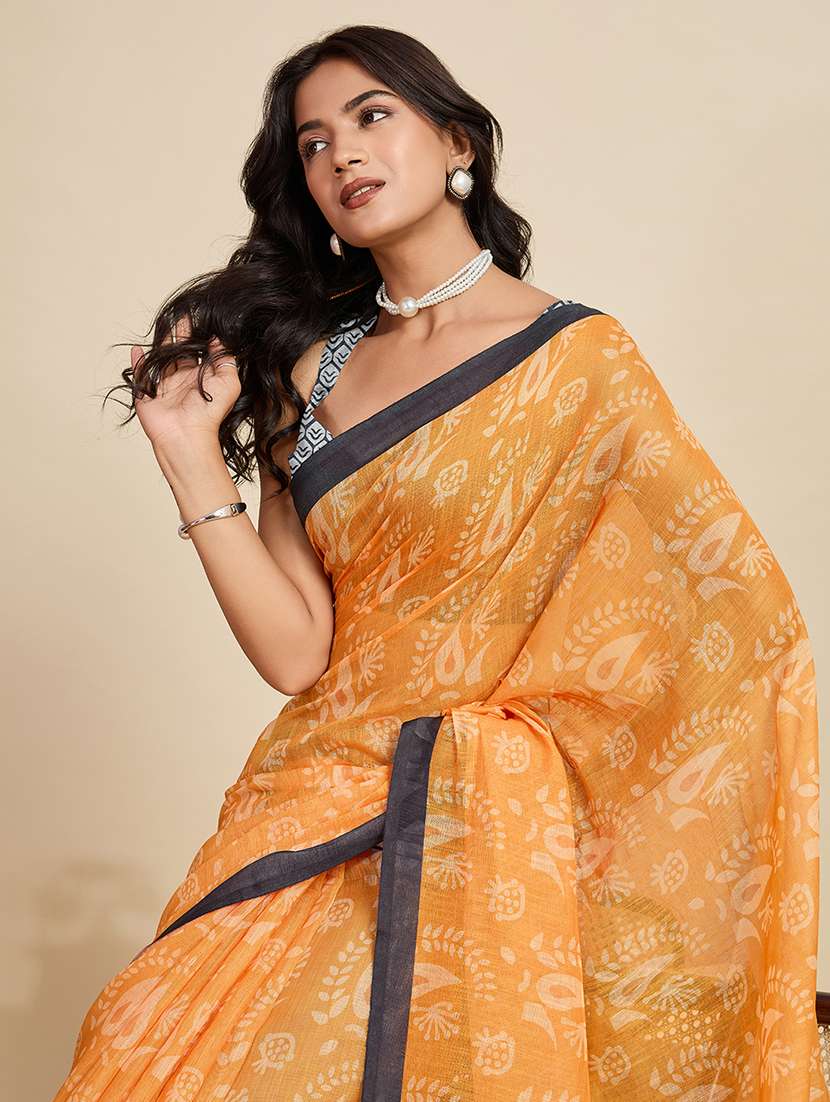 women printed casual wear saree with blouse - 22187839 -  Standard Image - 4