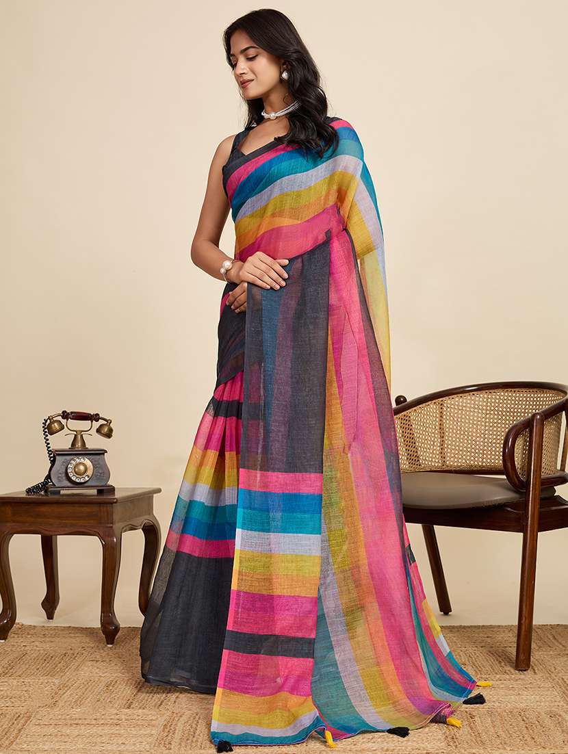 women printed casual wear saree with blouse - 22187848 -  Standard Image - 1