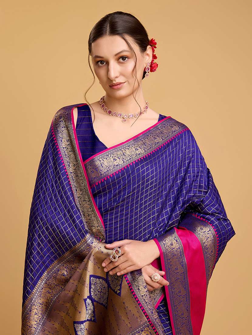 women checkered bordered saree with blouse - 22187853 -  Standard Image - 4