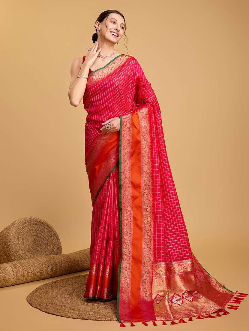 women checkered bordered saree with blouse - 22187855 -  Standard Image - 1
