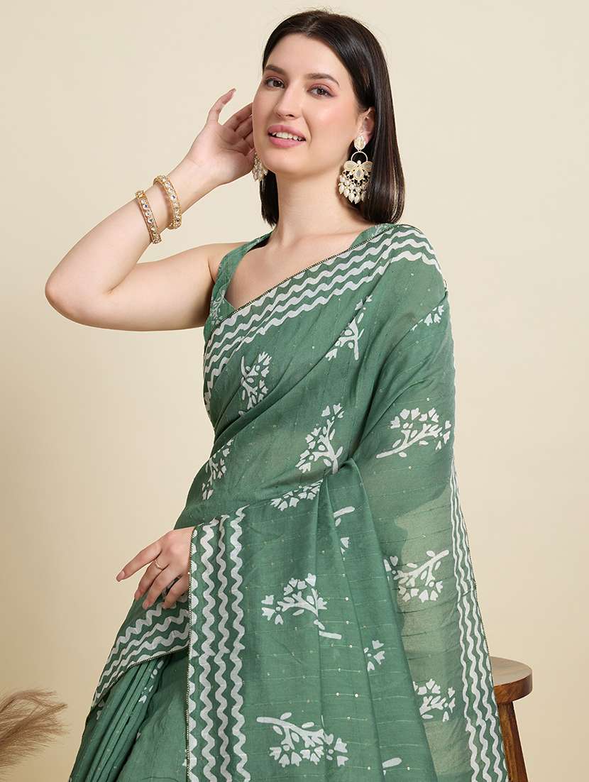 women printed casual wear saree with blouse - 22187862 -  Standard Image - 4