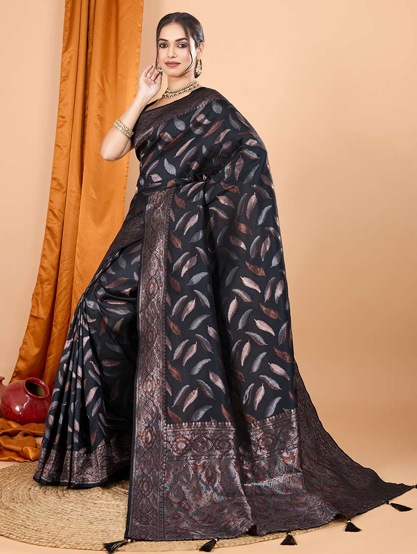 women self design bordered saree with blouse - 22187874 -  Standard Image - 1