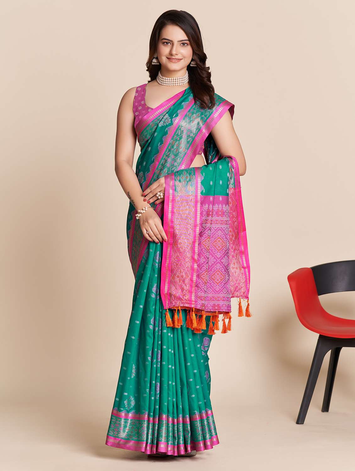 women self design patola saree with blouse - 22187911 -  Standard Image - 1