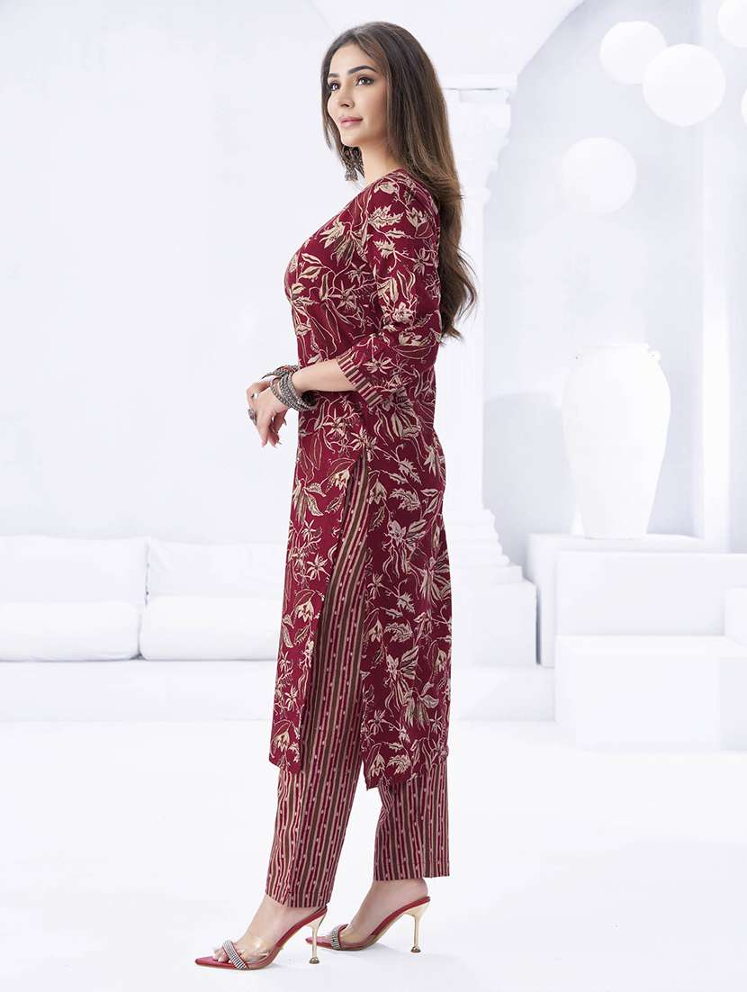 women floral printed three quarter sleeve kurta pant with dupatta set - 22203047 -  Standard Image - 1