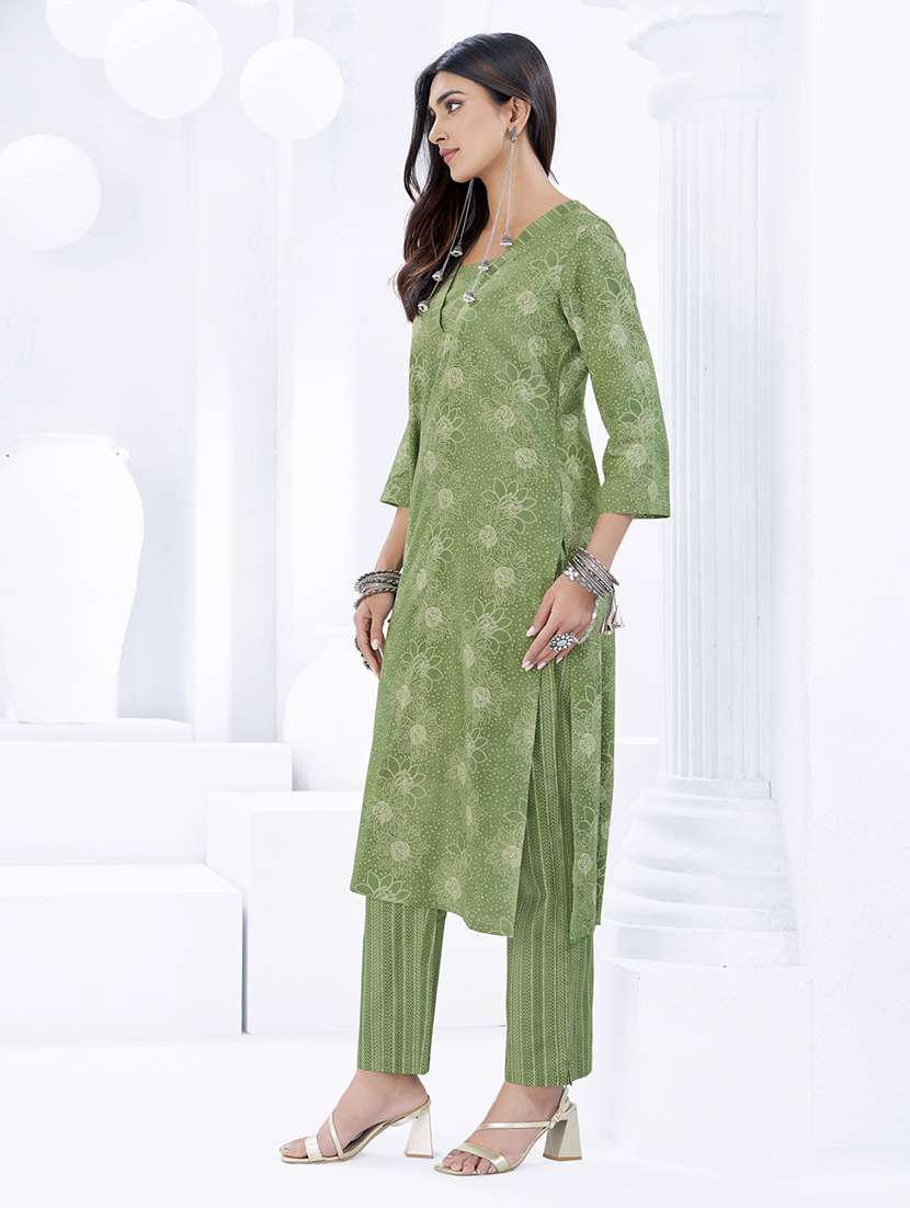 women printed three quarter sleeve kurta pant with dupatta set - 22205724 -  Standard Image - 1