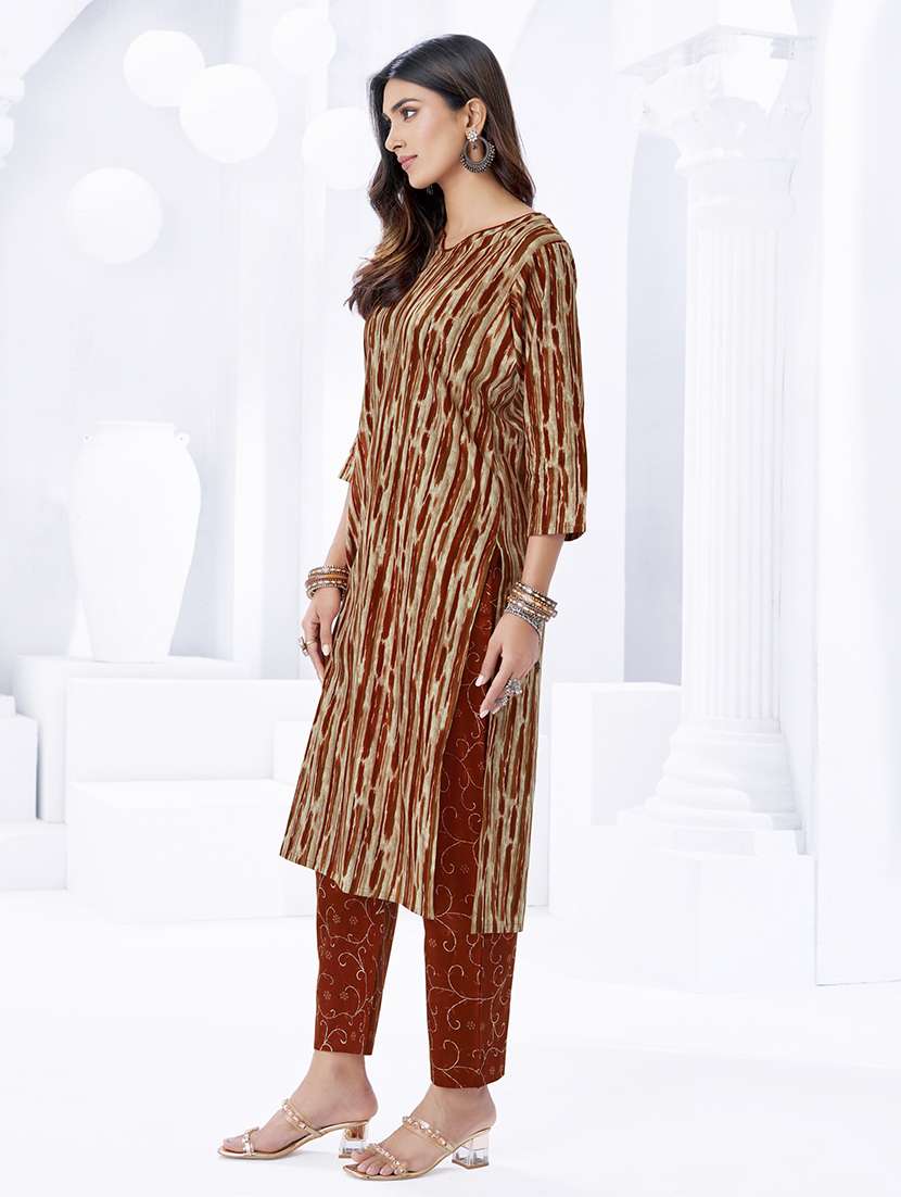 women printed three quarter sleeve kurta pant with dupatta set - 22205730 -  Standard Image - 1