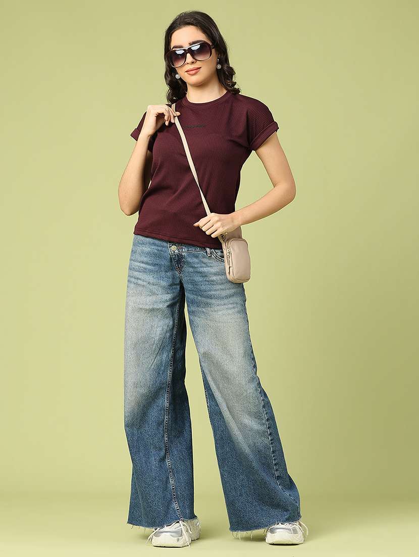 women solid short sleeve t-shirt - 22217456 -  Standard Image - 4