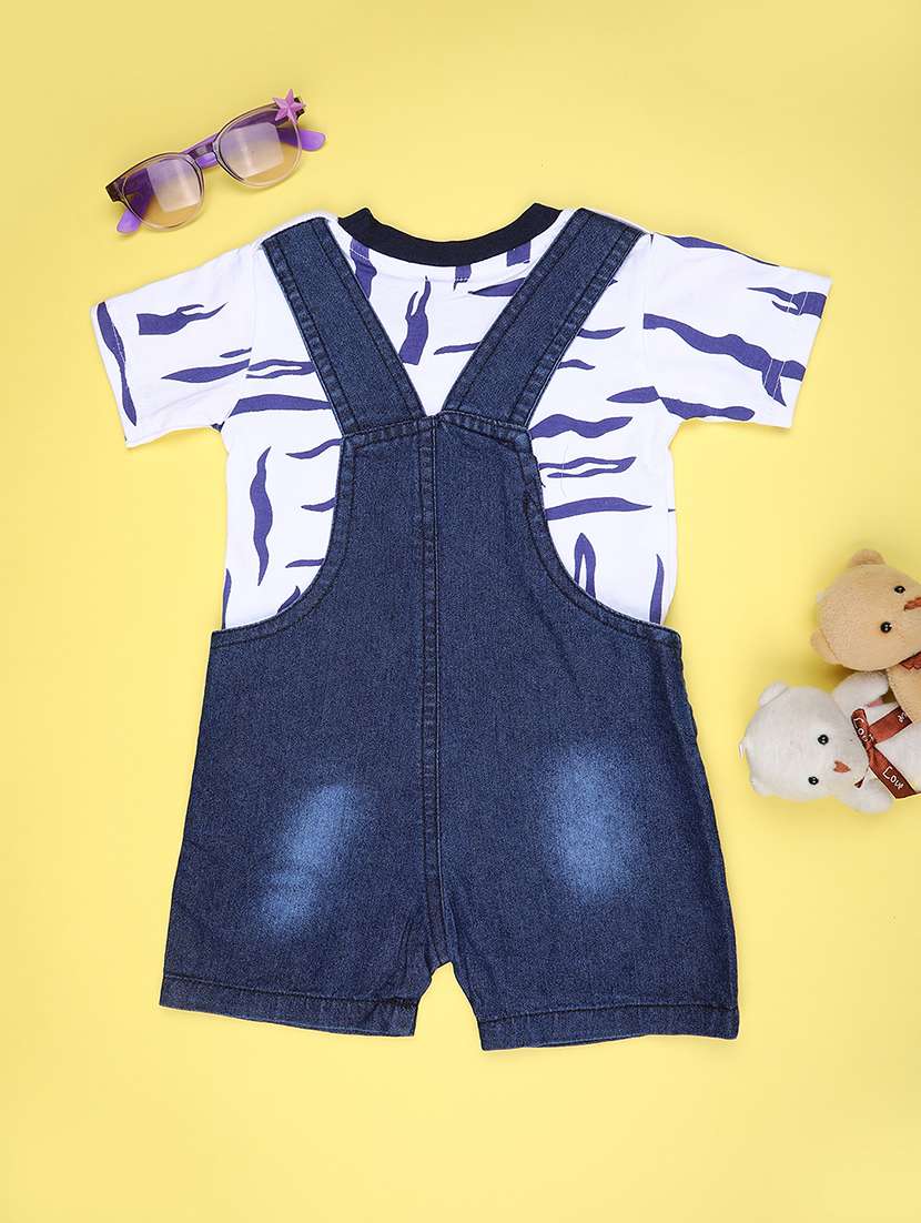 kids printed t-shirt with dungree set - 22217503 -  Standard Image - 1