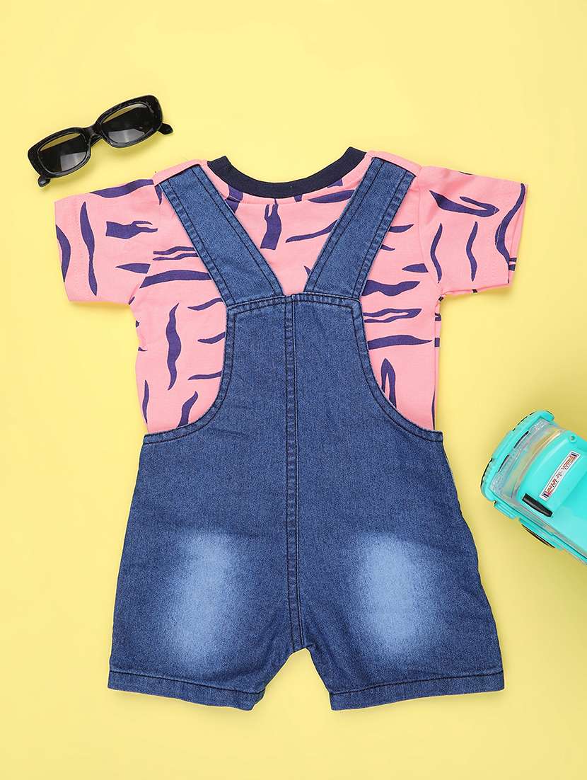 kids printed t-shirt with dungree set - 22217504 -  Standard Image - 1