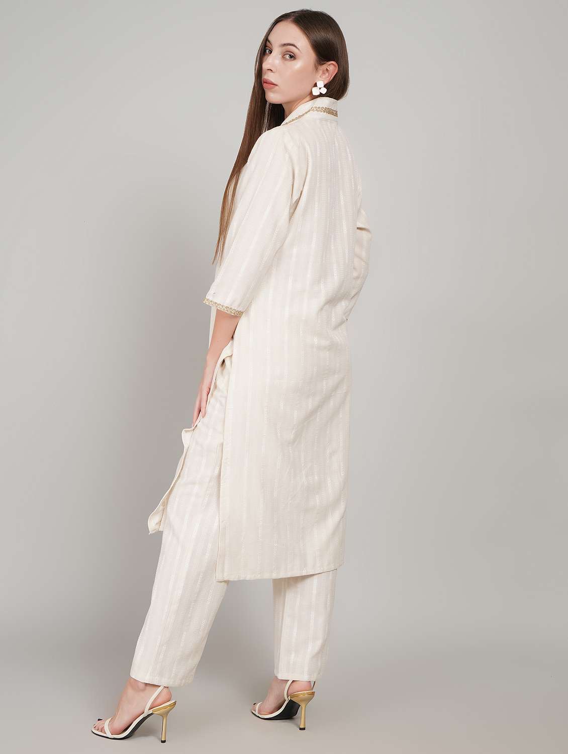 women self design three quarter sleeve kurta pant set - 22217638 -  Standard Image - 4