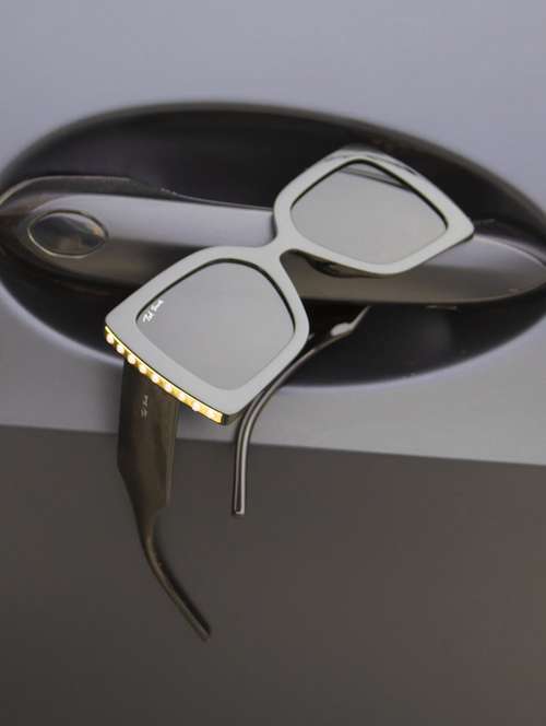 ted smith  women over-sized sunglasses i 100% uv protection i black colour lens - 22217811 -  Standard Image - 0