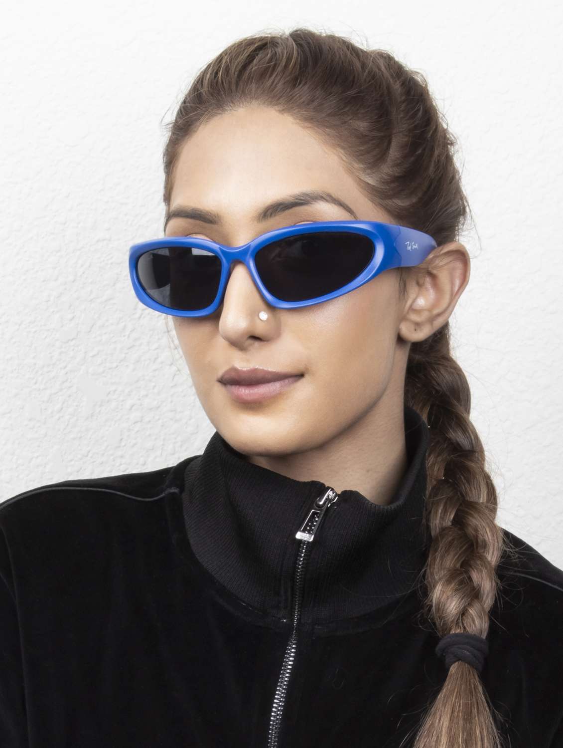 ted smith unisex wrap-around sunglasses i 100% uv protection  i  black colour lens - 22217894 -  Standard Image - 6