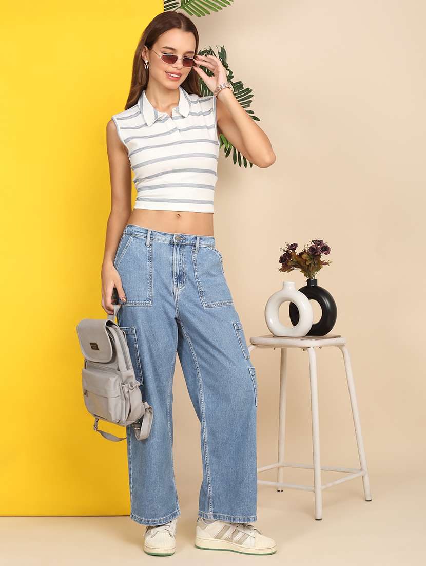 women printed sleeveless collared crop top - 22218776 -  Standard Image - 6