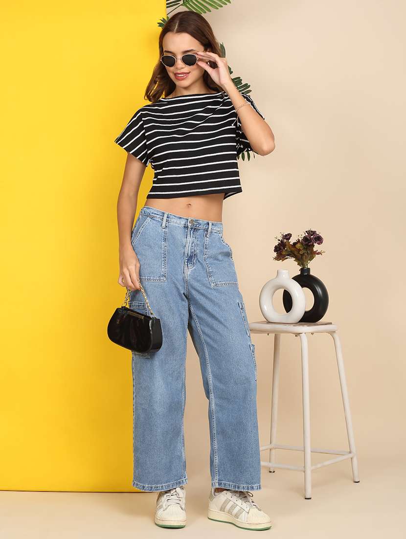 women striped short sleeve polo crop t-shirt - 22218786 -  Standard Image - 6