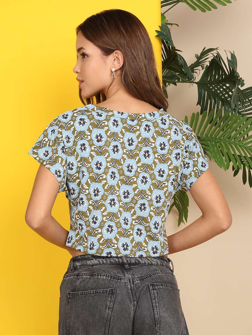 women printed short sleeve polo crop t-shirt - 22218787 -  Standard Image - 4