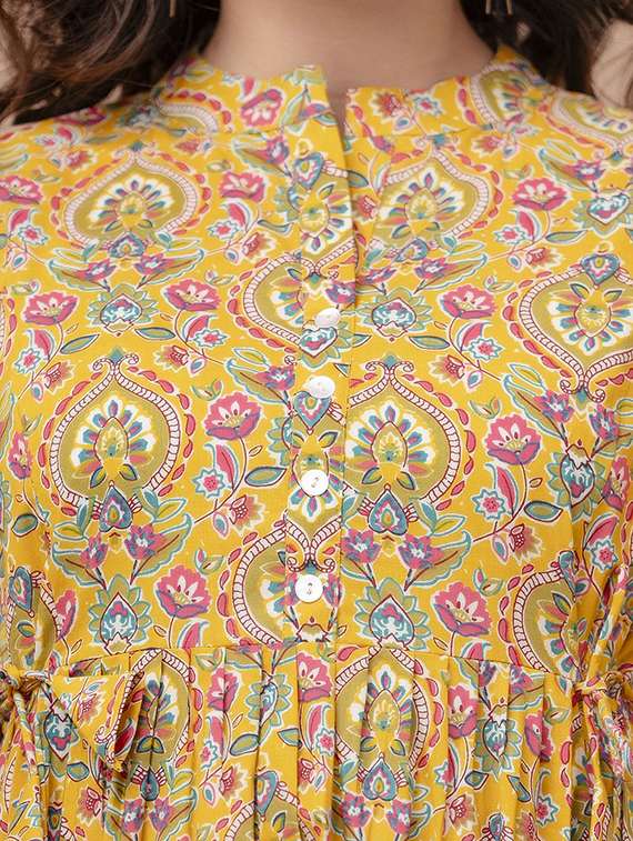 women printed three quarter sleeve a-line ethnic top - 22219130 -  Standard Image - 4