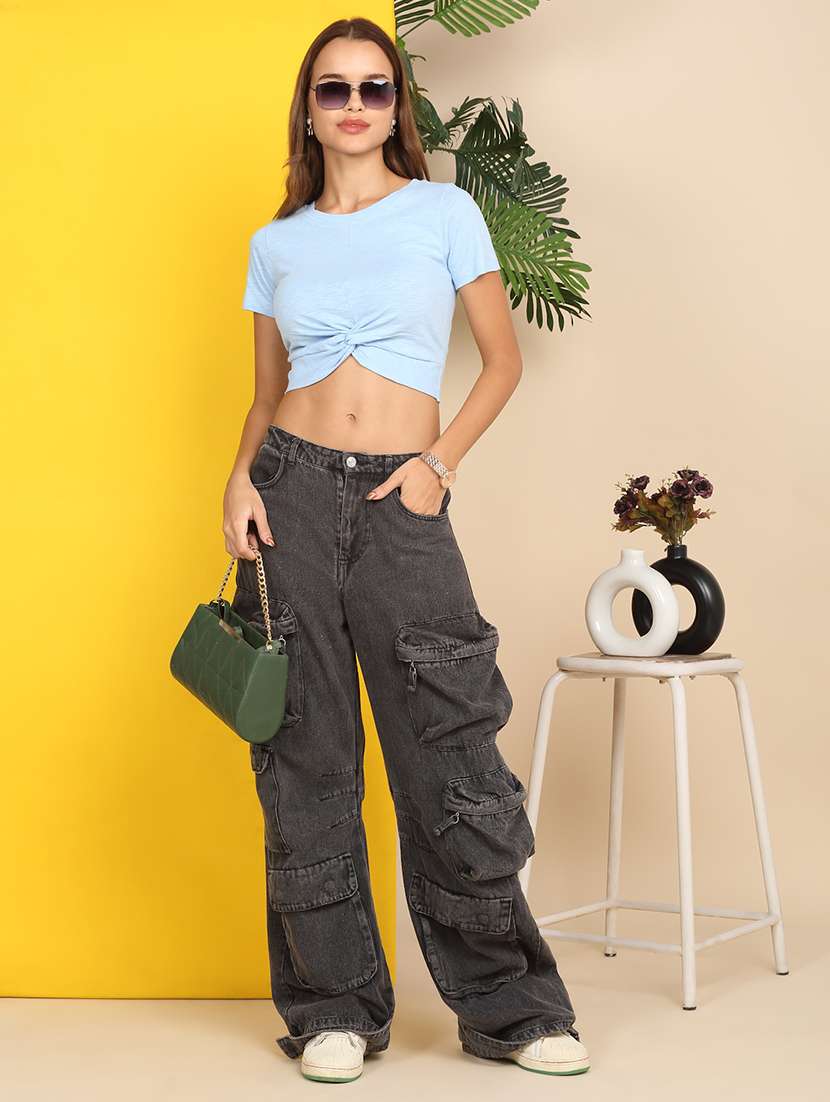 women solid short sleeve front knot crop top - 22219363 -  Standard Image - 6