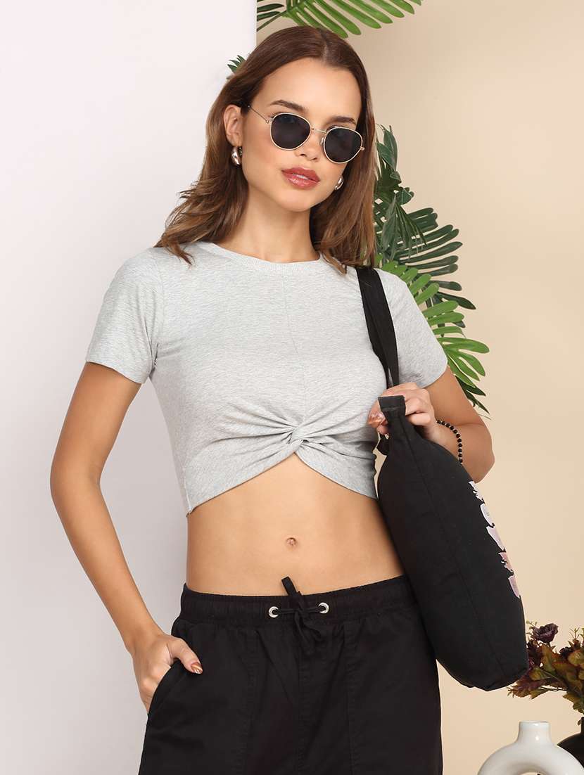 women solid short sleeve front knot crop top