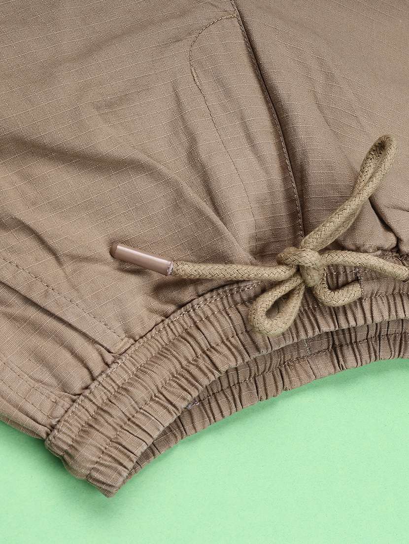 boys solid mid rise cargo shorts - 22219560 -  Standard Image - 4