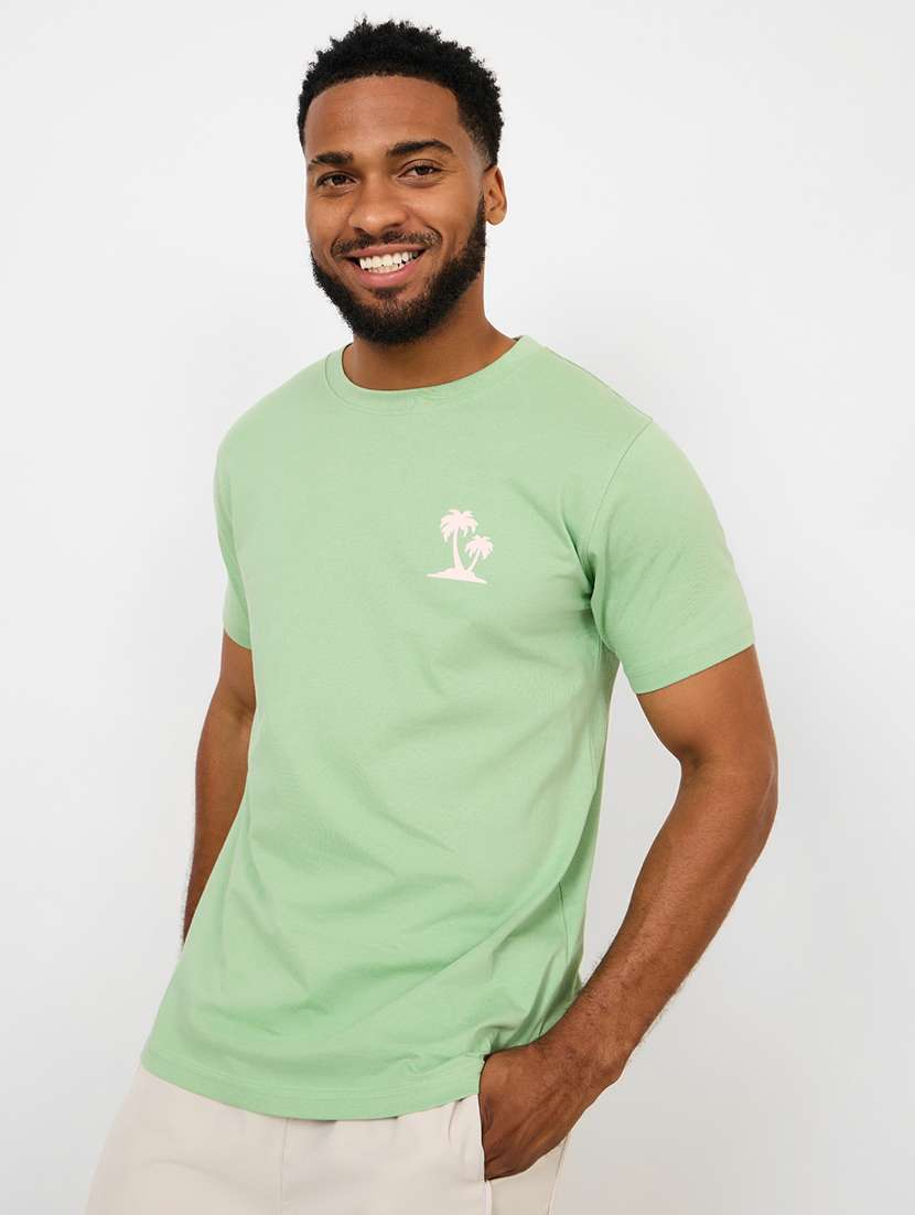 men placement print short sleeve regular fit t-shirt