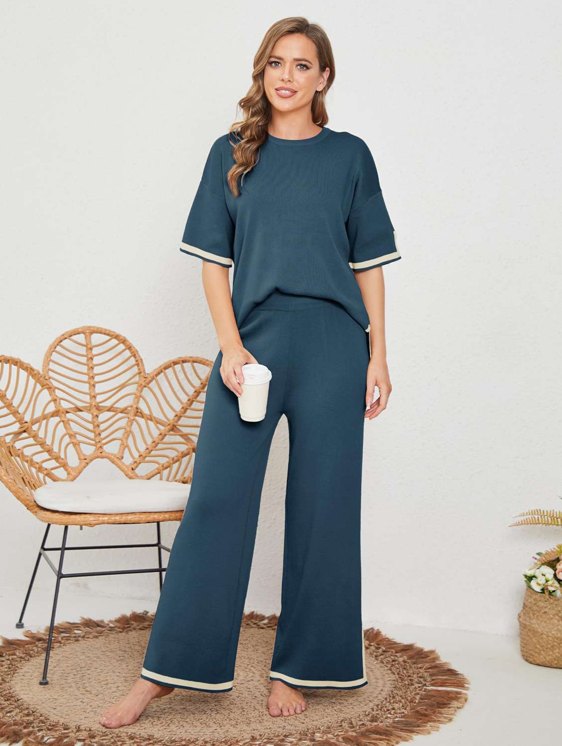 women solid top and trouser co-ord set - 22220113 -  Standard Image - 1