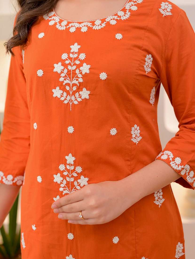 women solid with work three quarter sleeve kurta pant with dupatta set - 22220186 -  Standard Image - 4