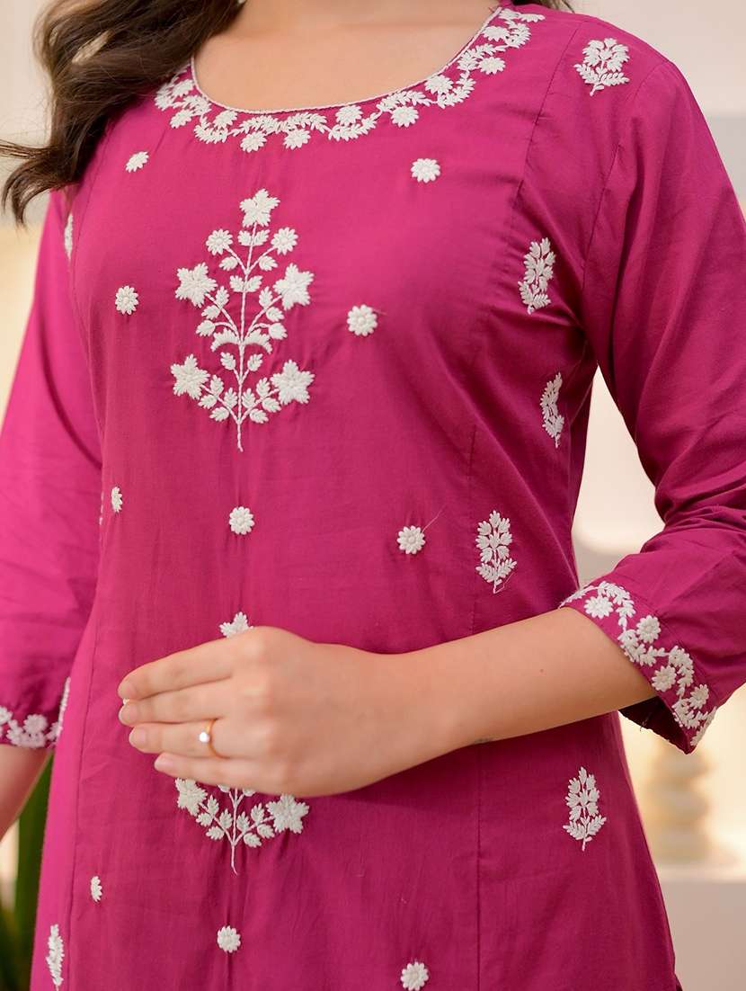 women solid with work three quarter sleeve kurta pant with dupatta set - 22220187 -  Standard Image - 4