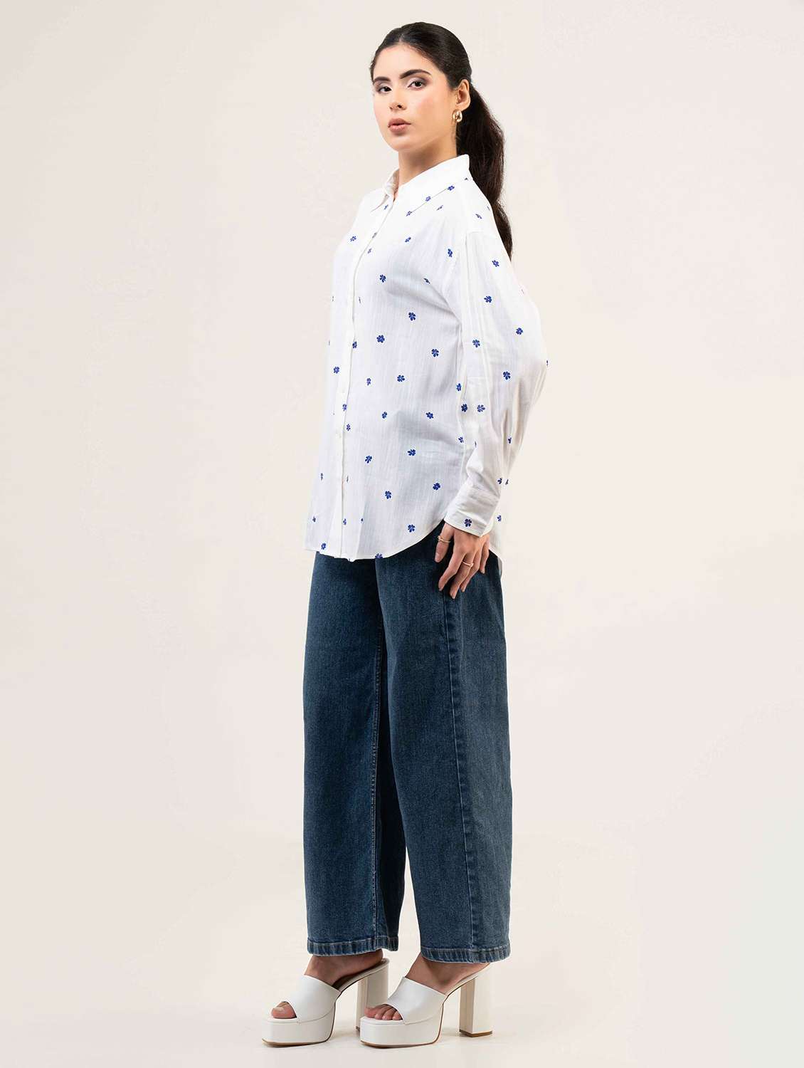 women printed collared long sleeve shirt - 22220244 -  Standard Image - 1