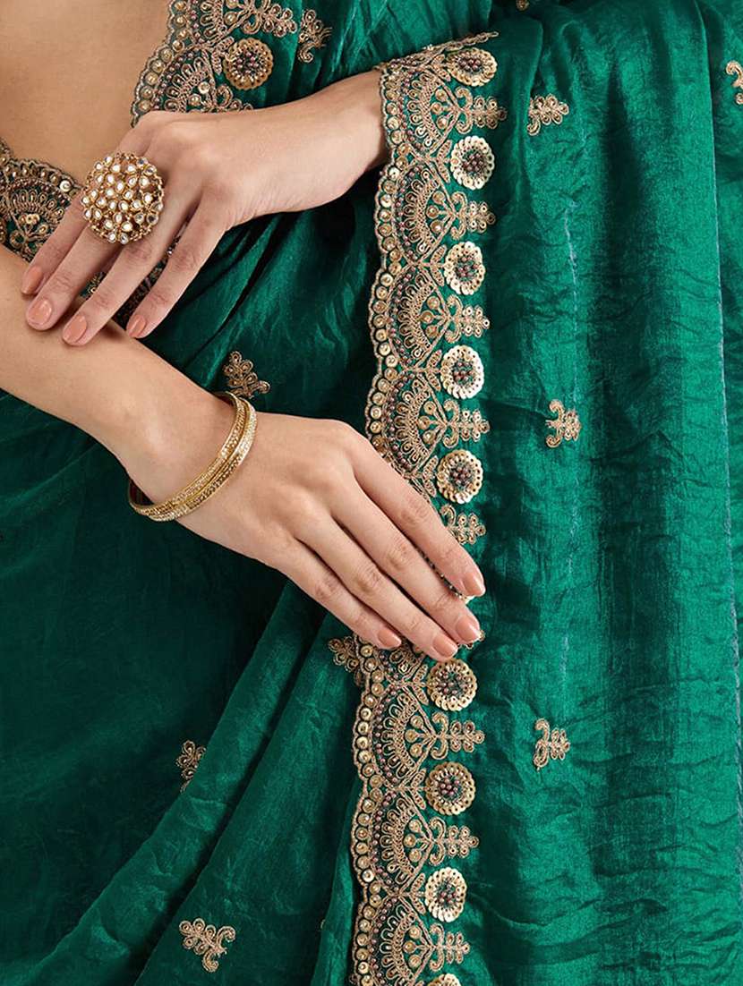 women solid with work embroidered saree with blouse - 22220386 -  Standard Image - 4