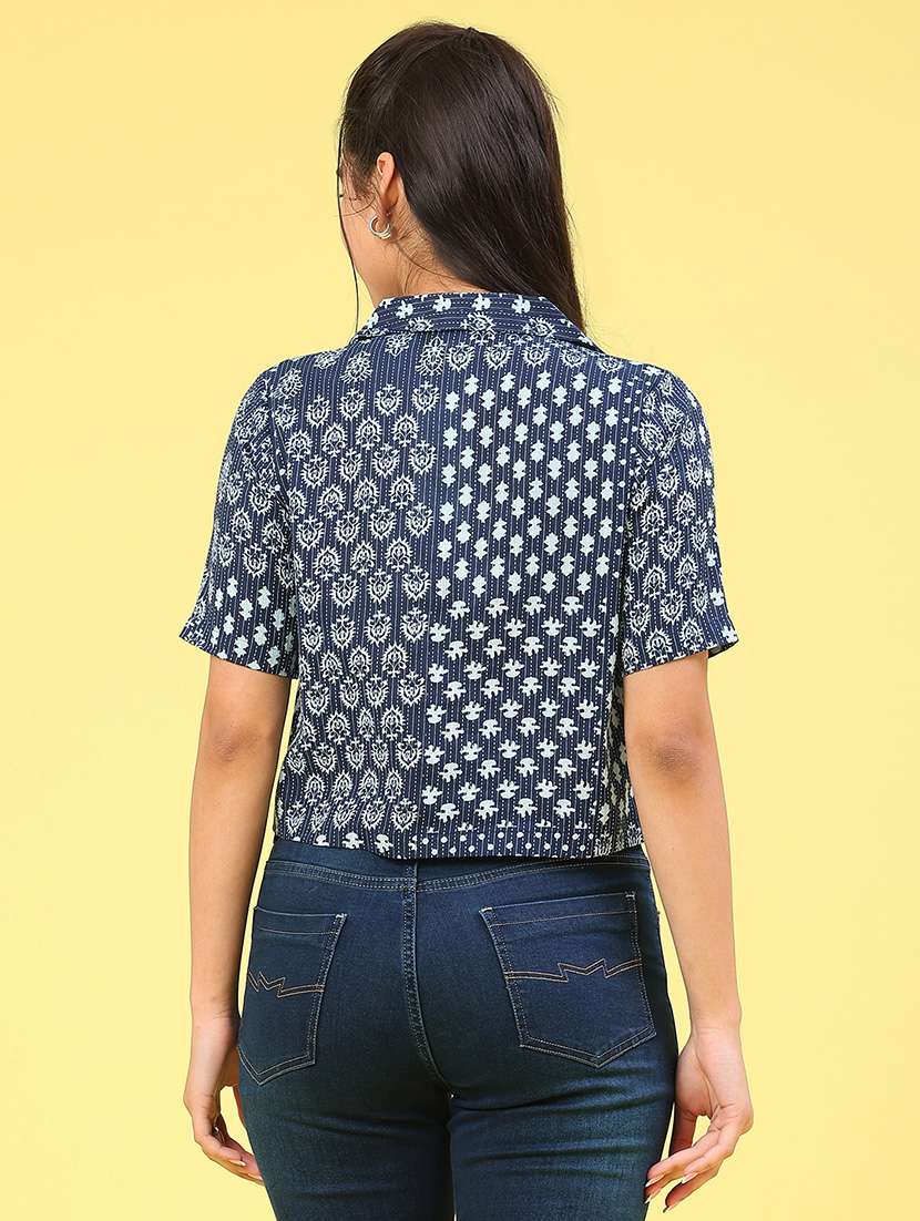 women printed short sleeve crop shirt - 22223014 -  Standard Image - 4