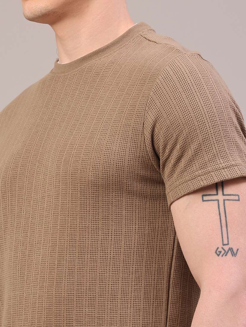 men self design short sleeve slim fit t-shirt - 22223116 -  Standard Image - 4