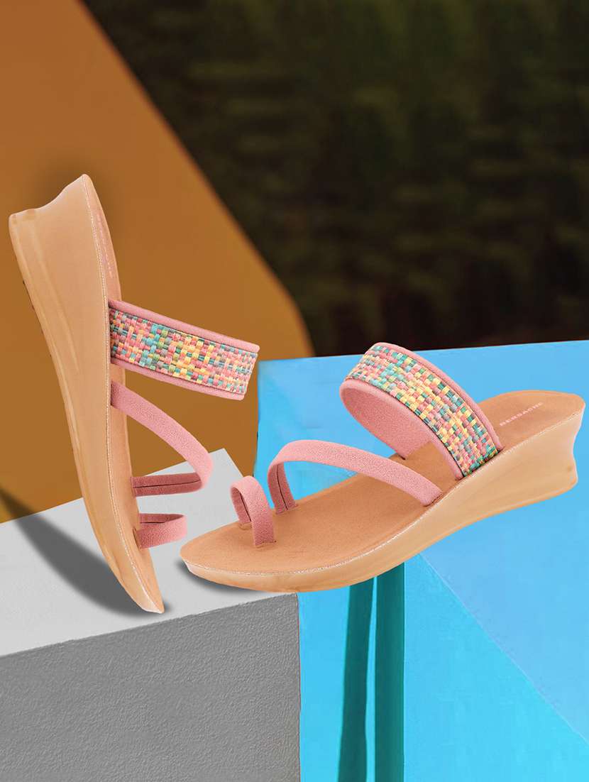 women solid slip on flip flop