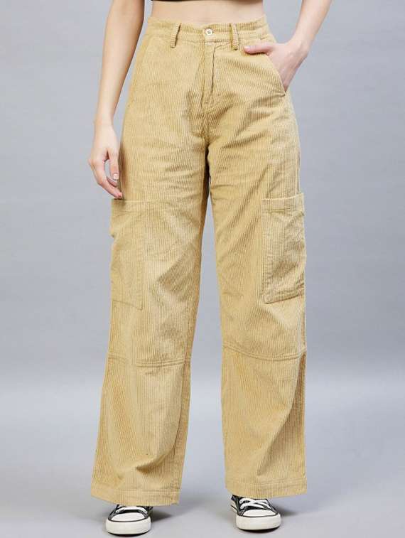 women solid high rise relaxed fit cargo