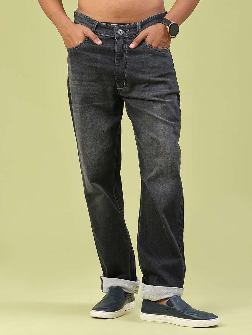 men washed mid rise full length relaxed fit jeans