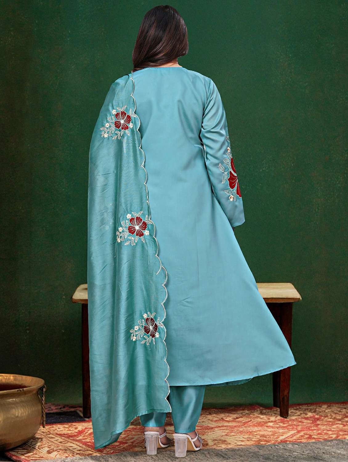 women floral long sleeve kurta pant with dupatta set - 22224539 -  Standard Image - 4