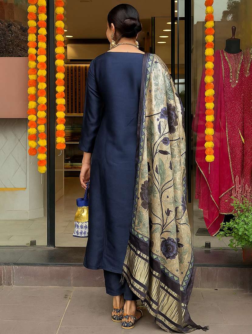 women solid with work three quarter sleeve kurta pant with dupatta set - 22224540 -  Standard Image - 4