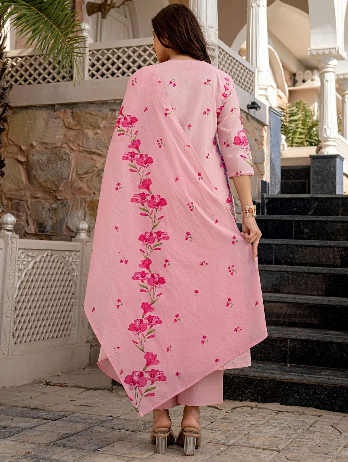 women floral three quarter sleeve kurta pant with dupatta set - 22224542 -  Standard Image - 4