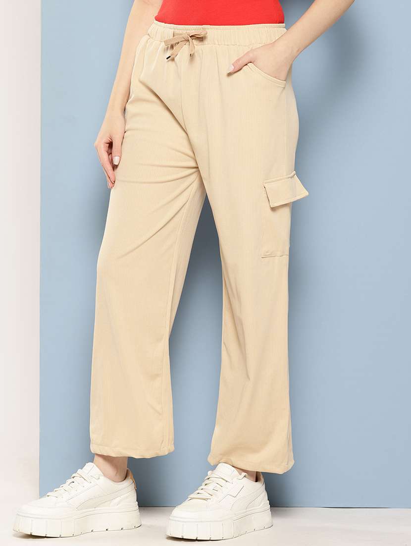 women solid mid rise regular fit cargo - 22224849 -  Standard Image - 1