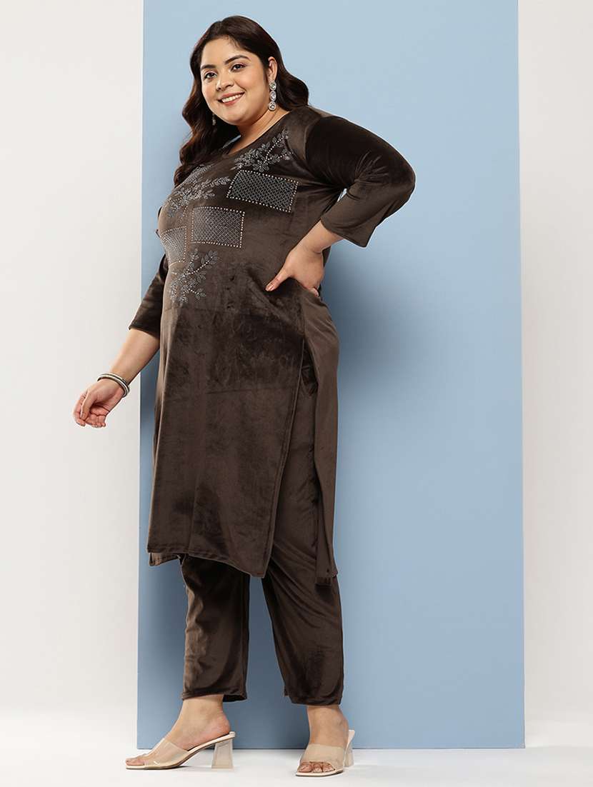 women plus size embellished three quarter sleeve kurta pant with dupatta set - 22224890 -  Standard Image - 1