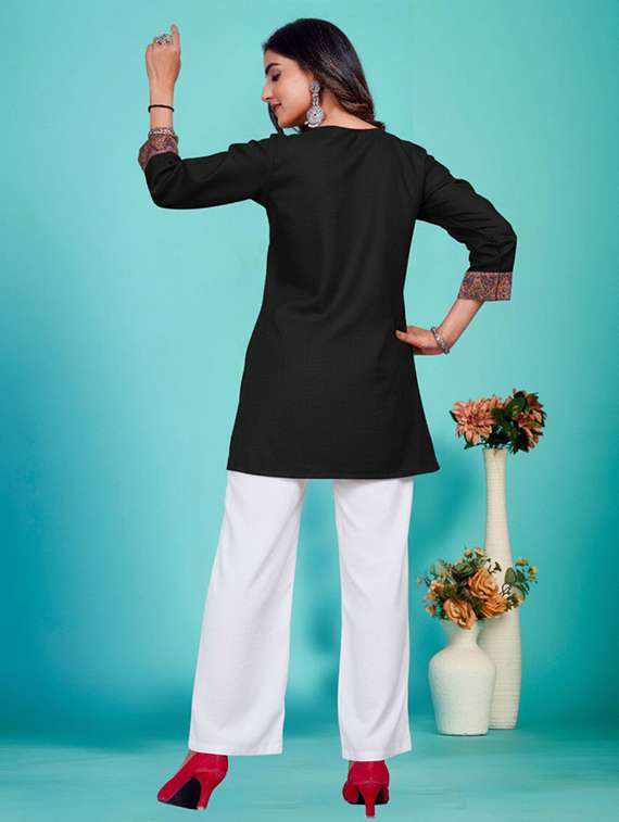 women embroidered three quarter sleeve straight kurti - 22225036 -  Standard Image - 4