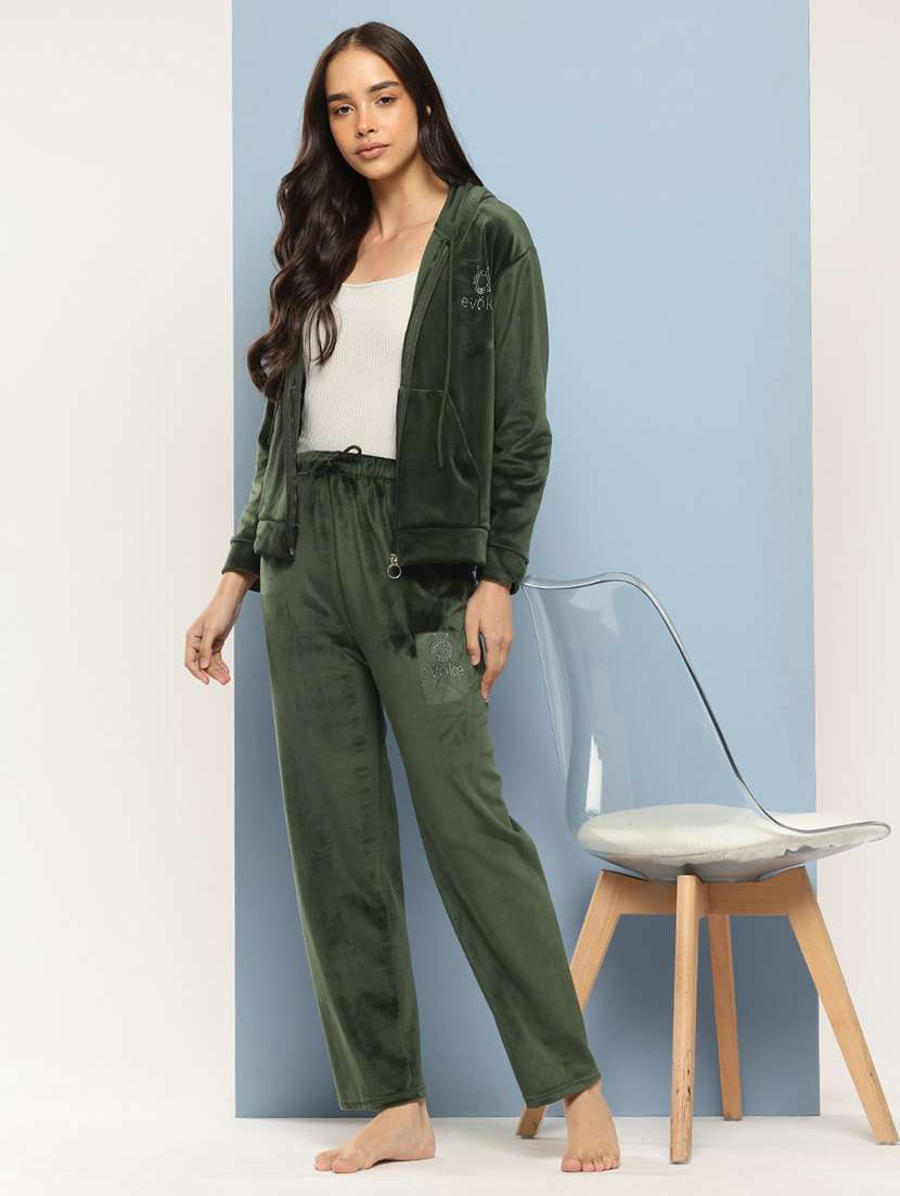 women solid long sleeve hooded velvet co-ord set