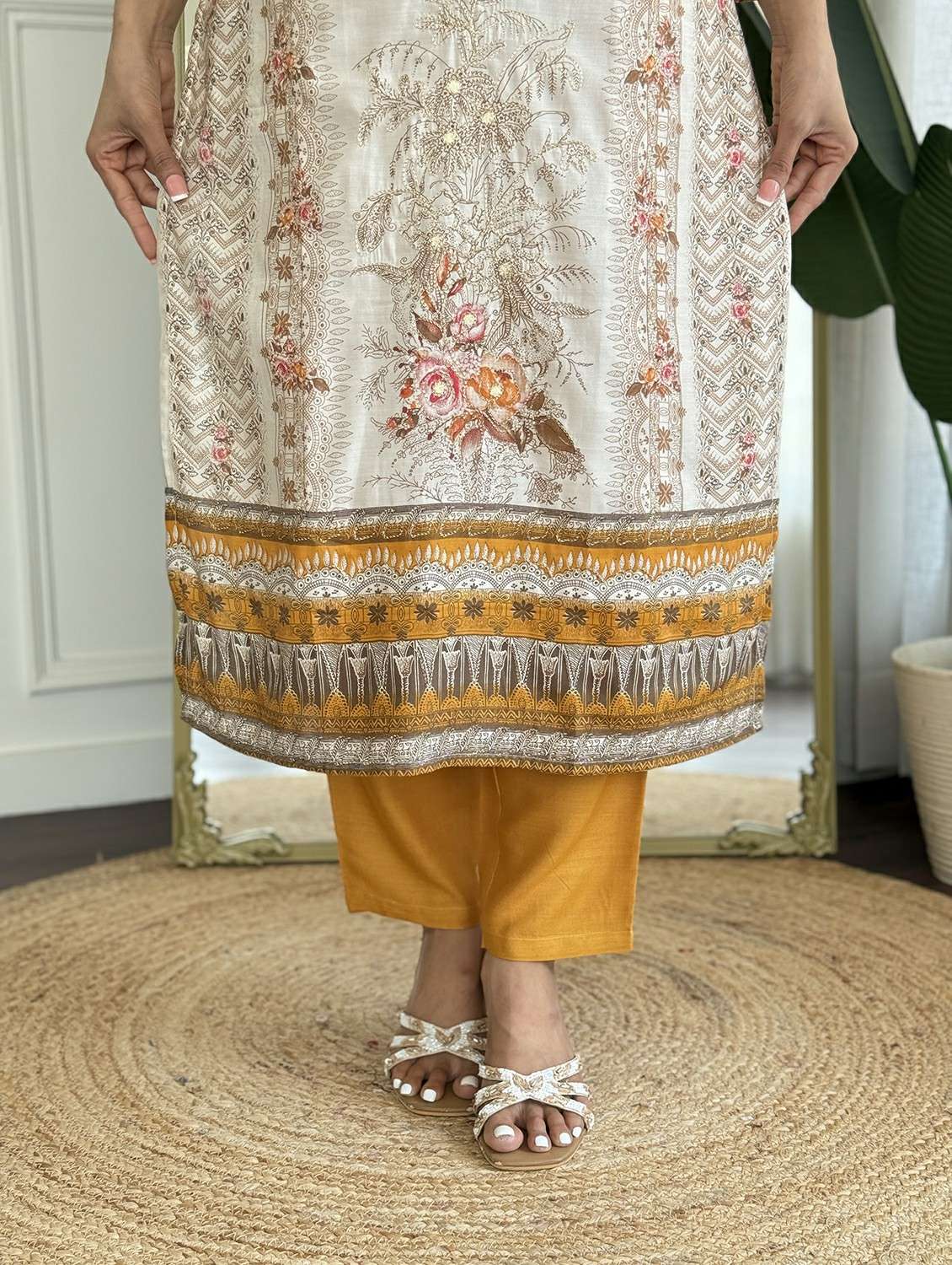 women floral three quarter sleeve kurta pant with dupatta set - 22225303 -  Standard Image - 4