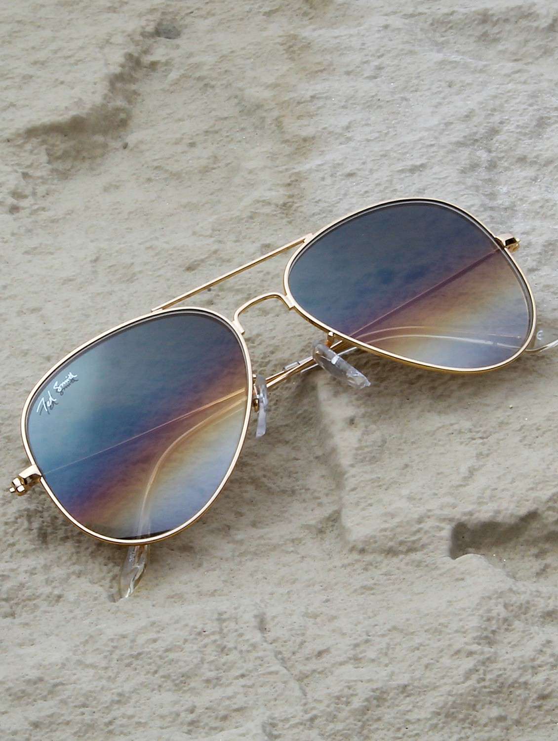 ted smith unisex aviator sunglasses gold metal frame brown gradient glass lenses classic style