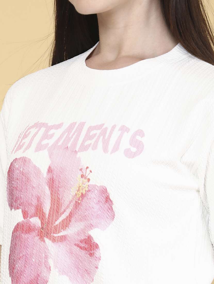 Women White Cotton Boxy T-shirt - 22226084 -  Standard Image - 1