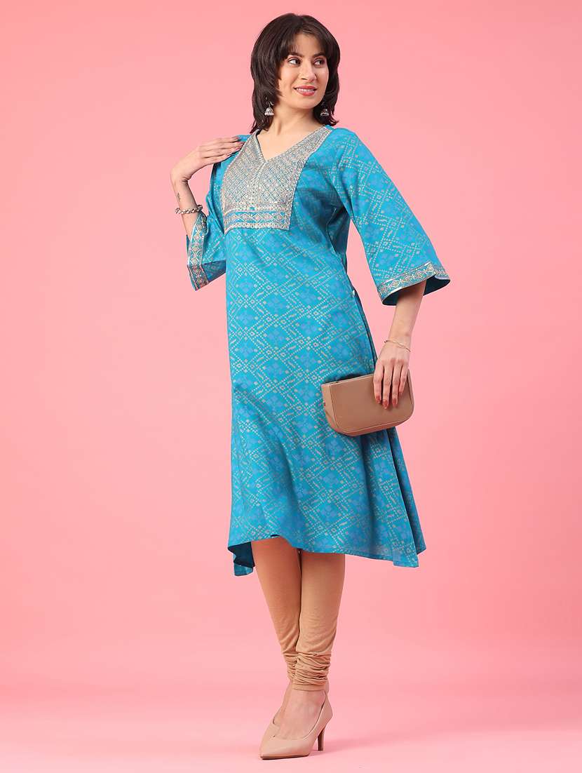 women printed bell sleeve a-line kurta - 22226259 -  Standard Image - 1