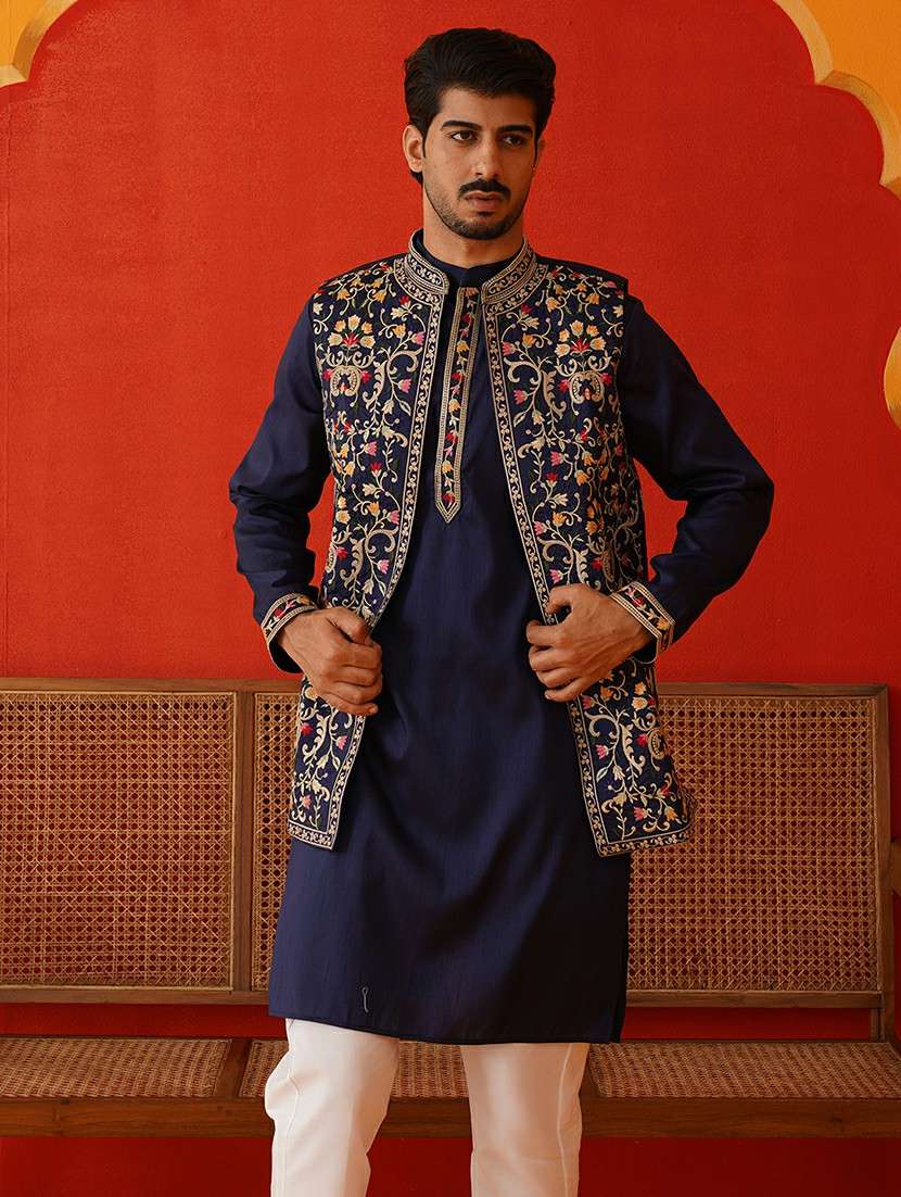 men solid with work mandarin neck kurta pyjama with jacket set - 22226471 -  Standard Image - 4