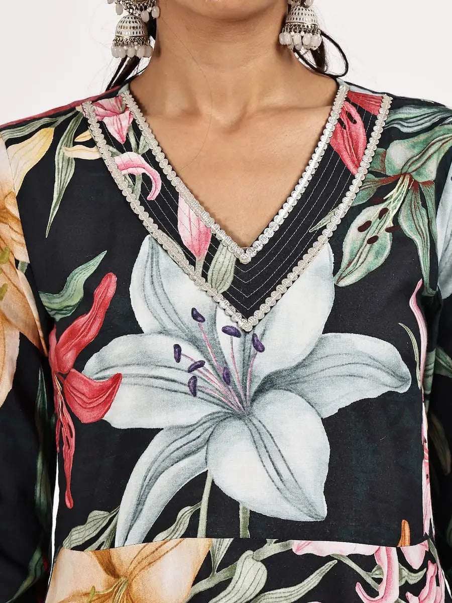 women floral long sleeve kurta pant with dupatta set - 22226547 -  Standard Image - 4