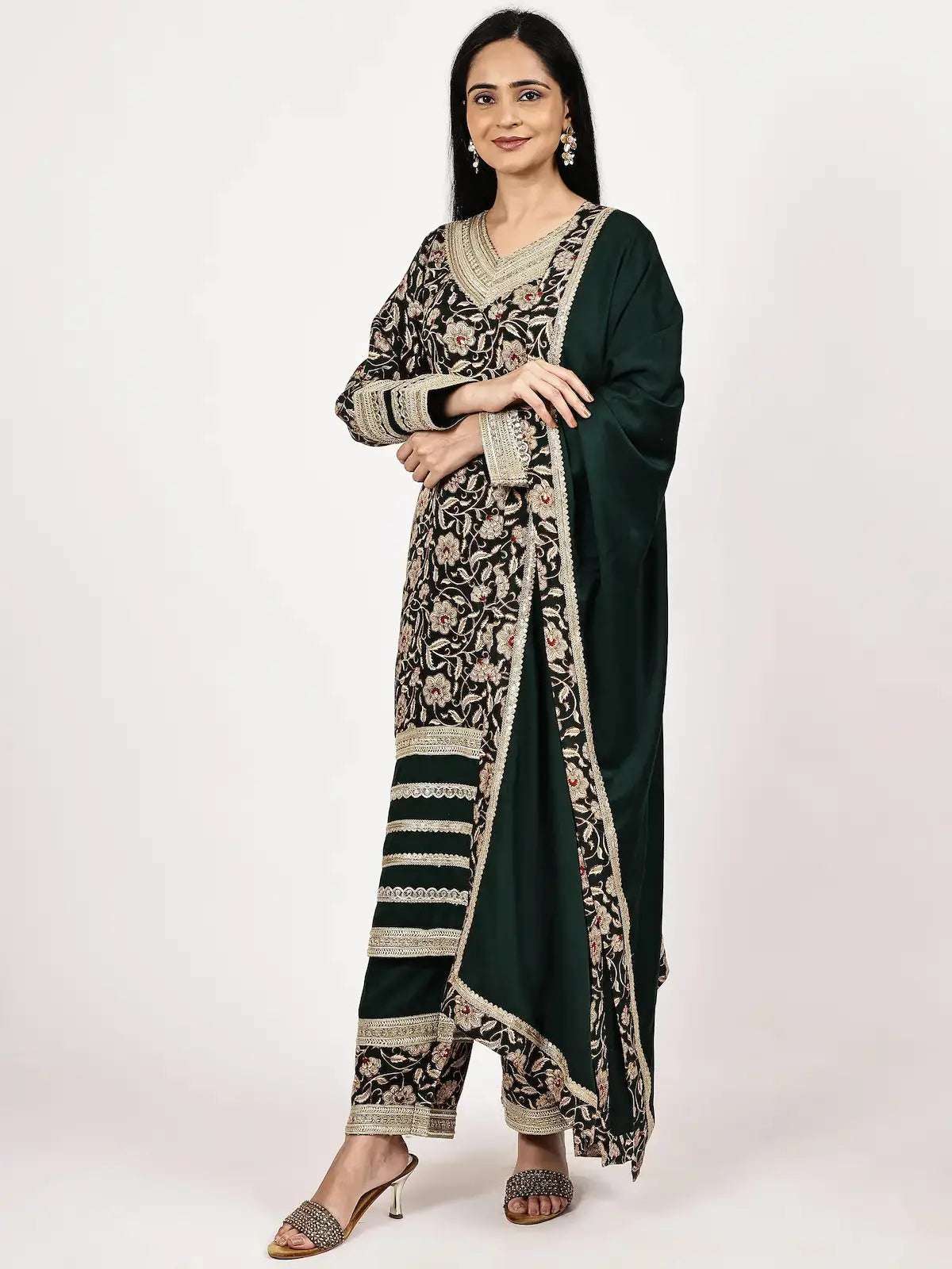 women floral long sleeve kurta pant with dupatta set - 22226573 -  Standard Image - 1