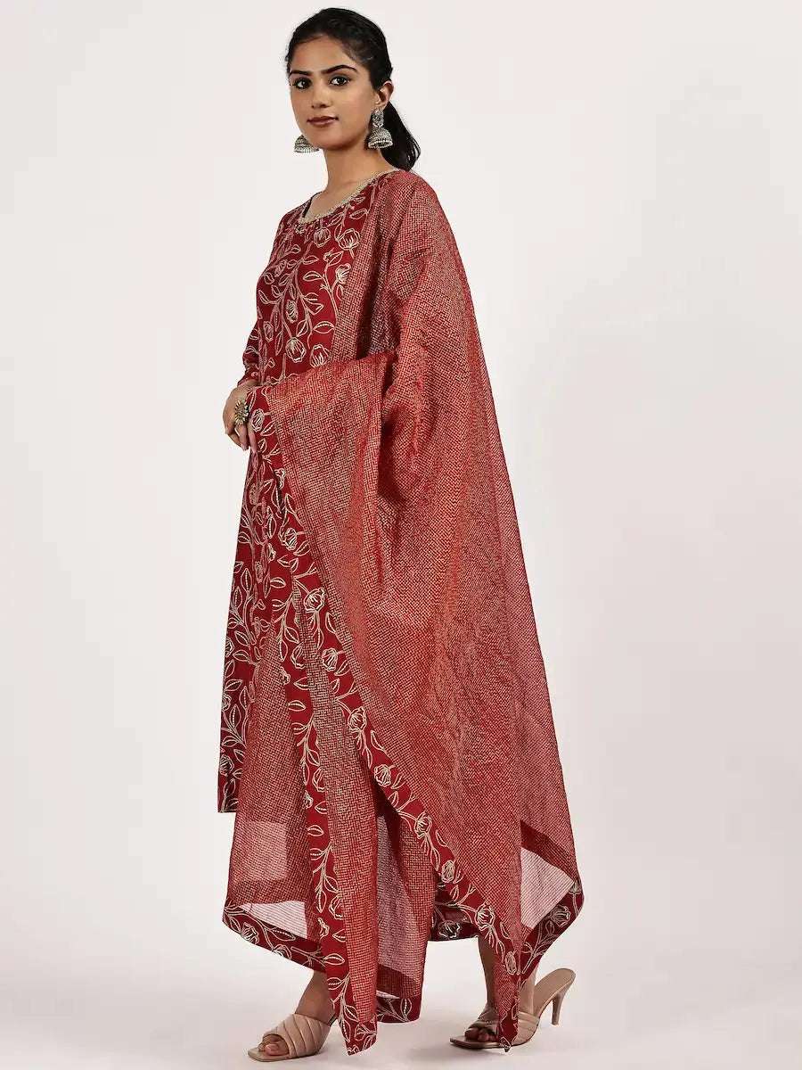 women floral three quarter sleeve kurta pant with dupatta set - 22226597 -  Standard Image - 1